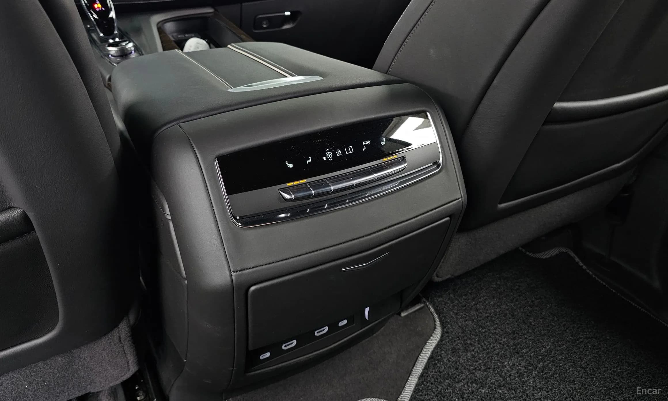 Escalade 5th Generation