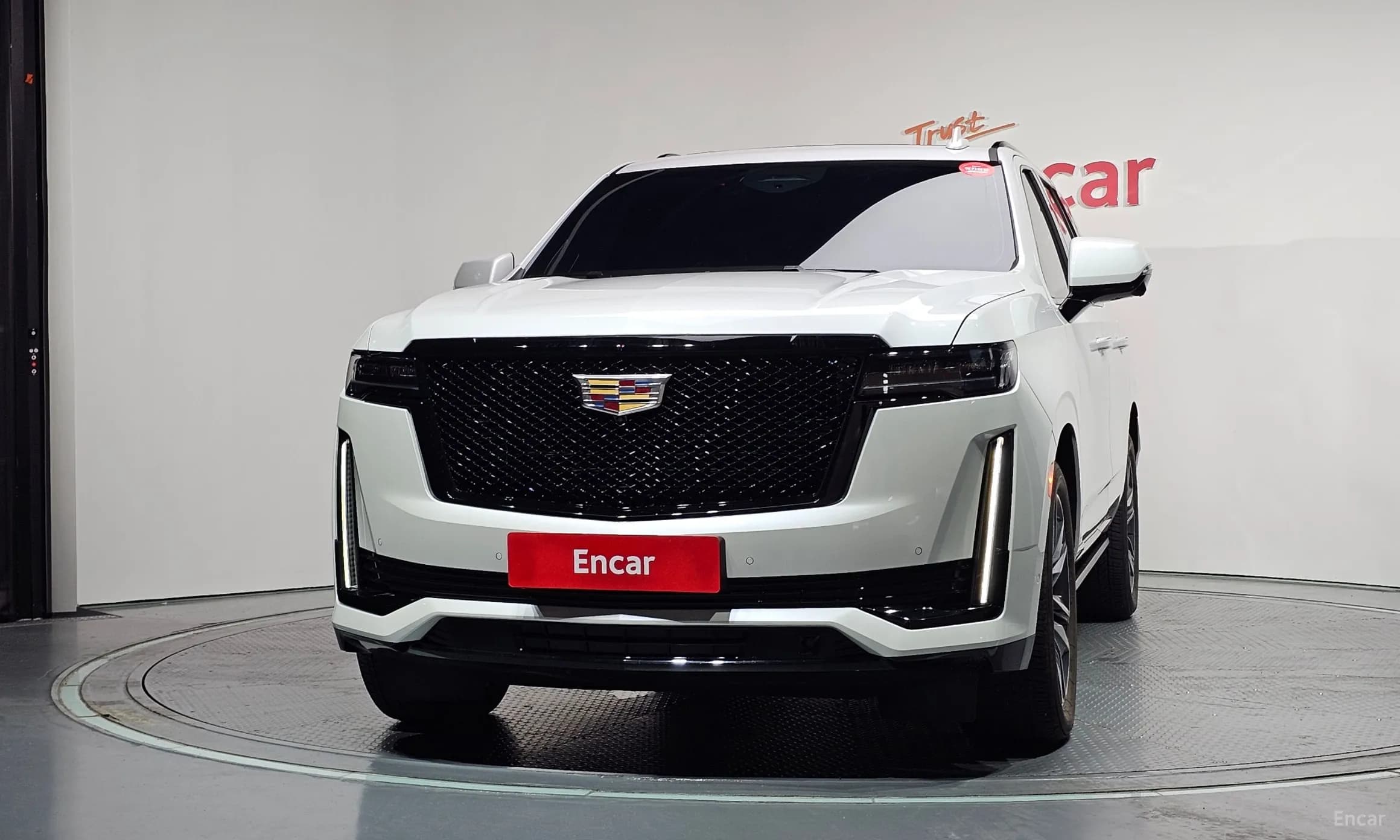 Escalade 5th Generation