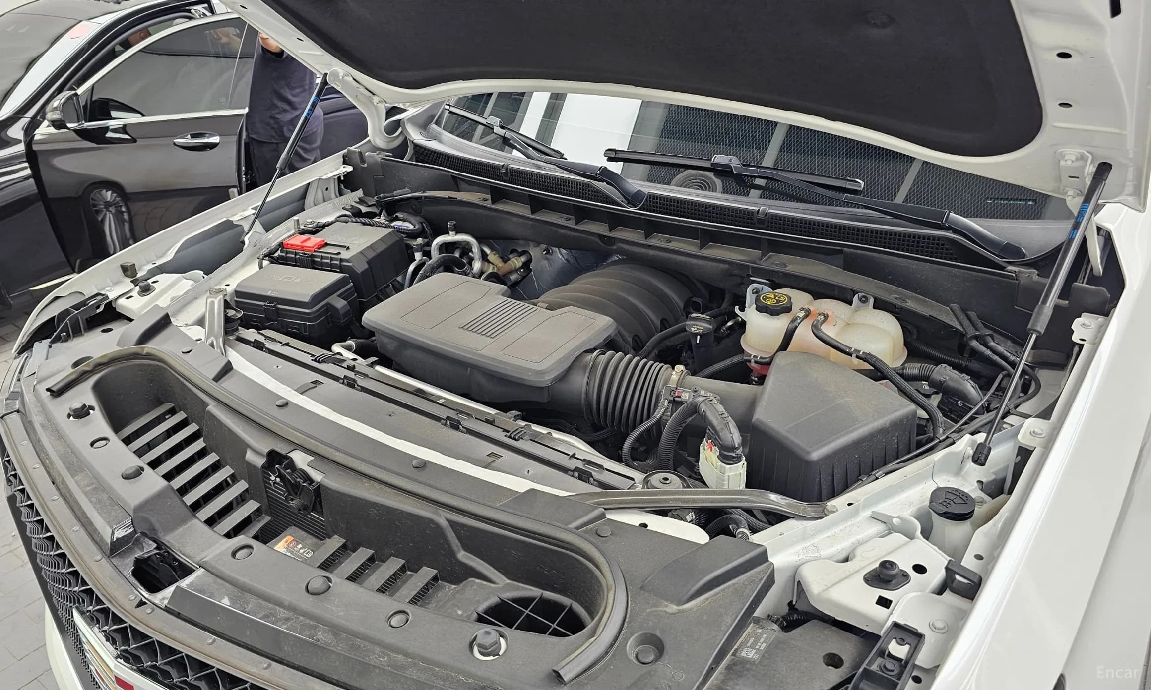 Escalade 5th Generation