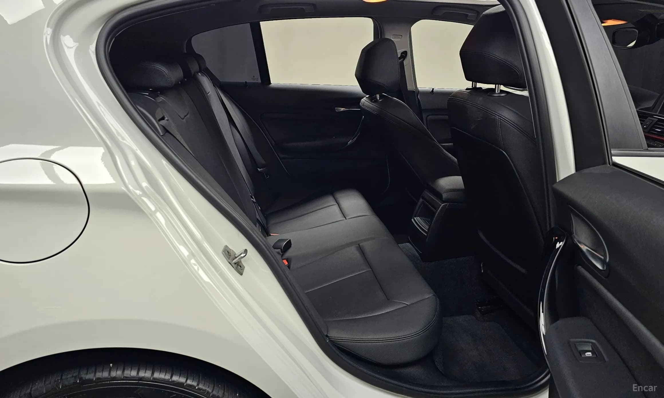 1 Series (F20)