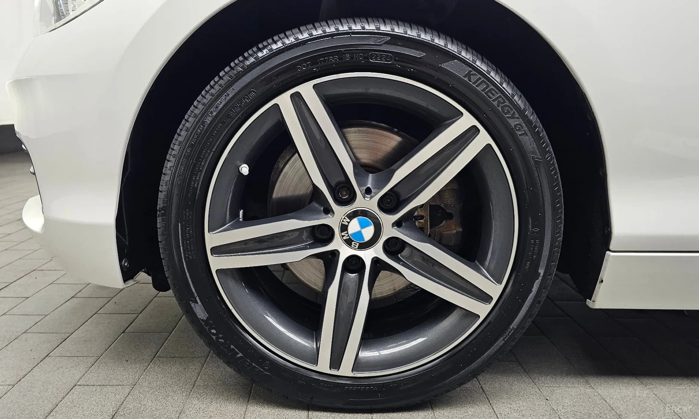 1 Series (F20)