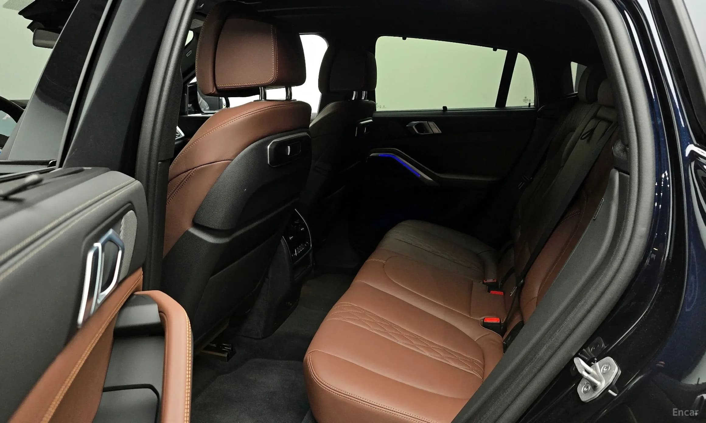 X6 (G06)