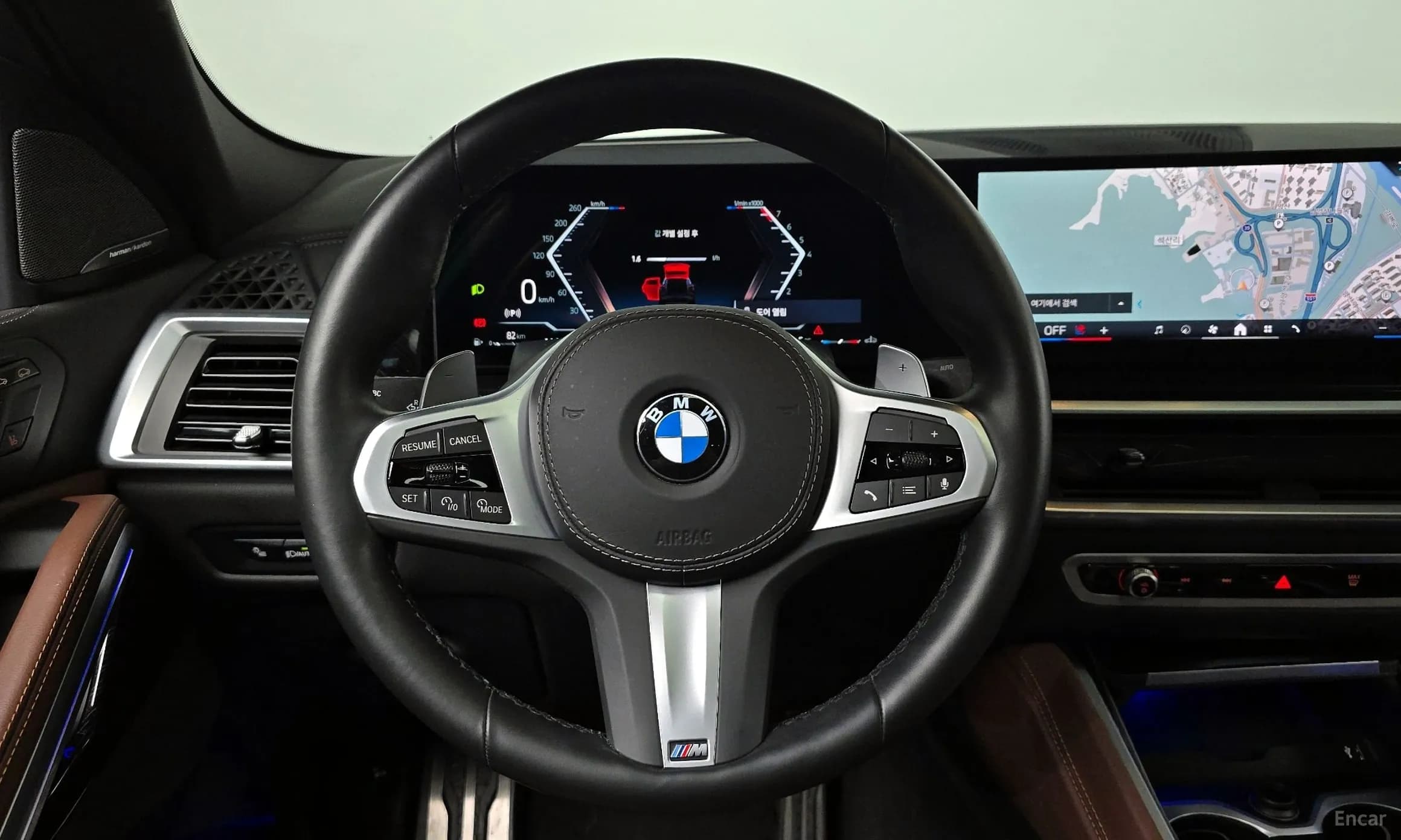 X6 (G06)