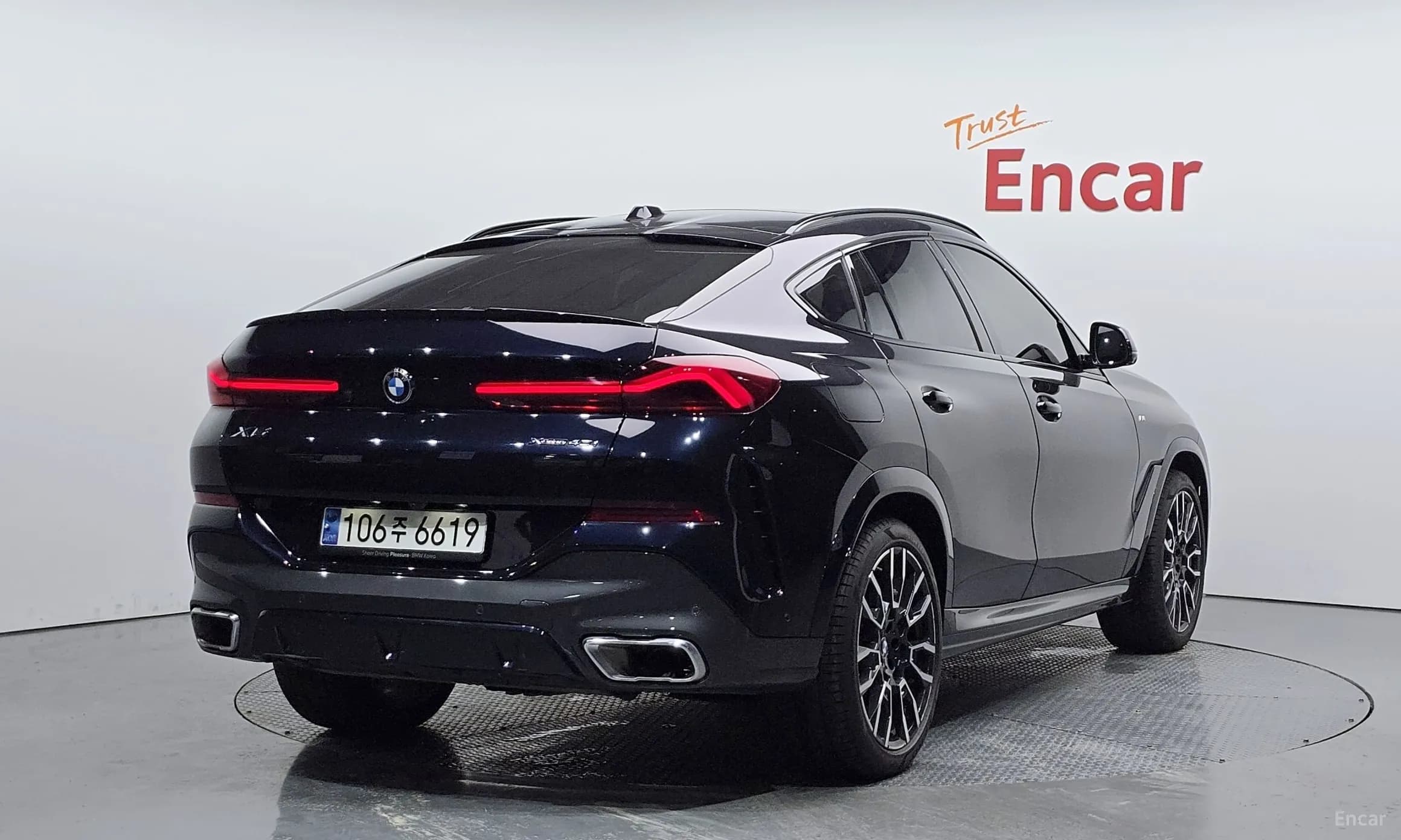 X6 (G06)