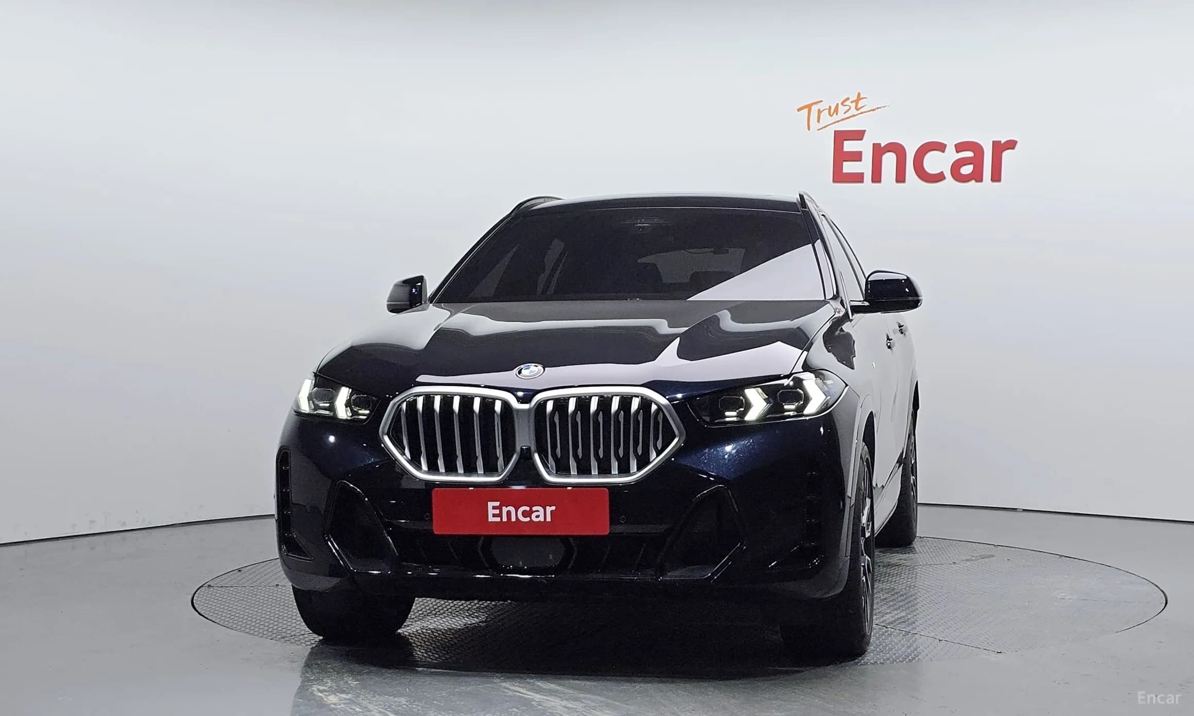 X6 (G06)