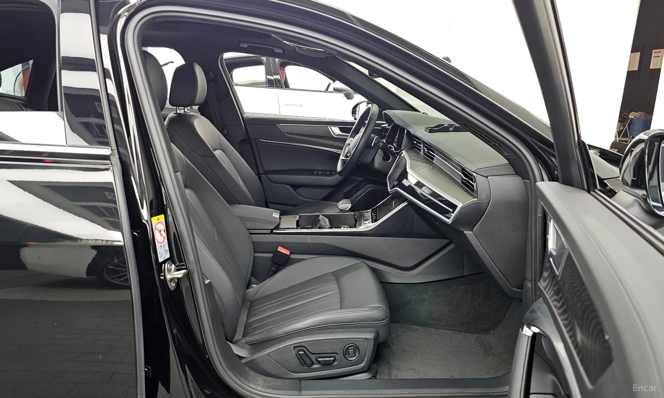 A6 (C8)