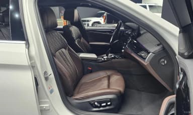 5 Series (G30)
