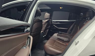 5 Series (G30)