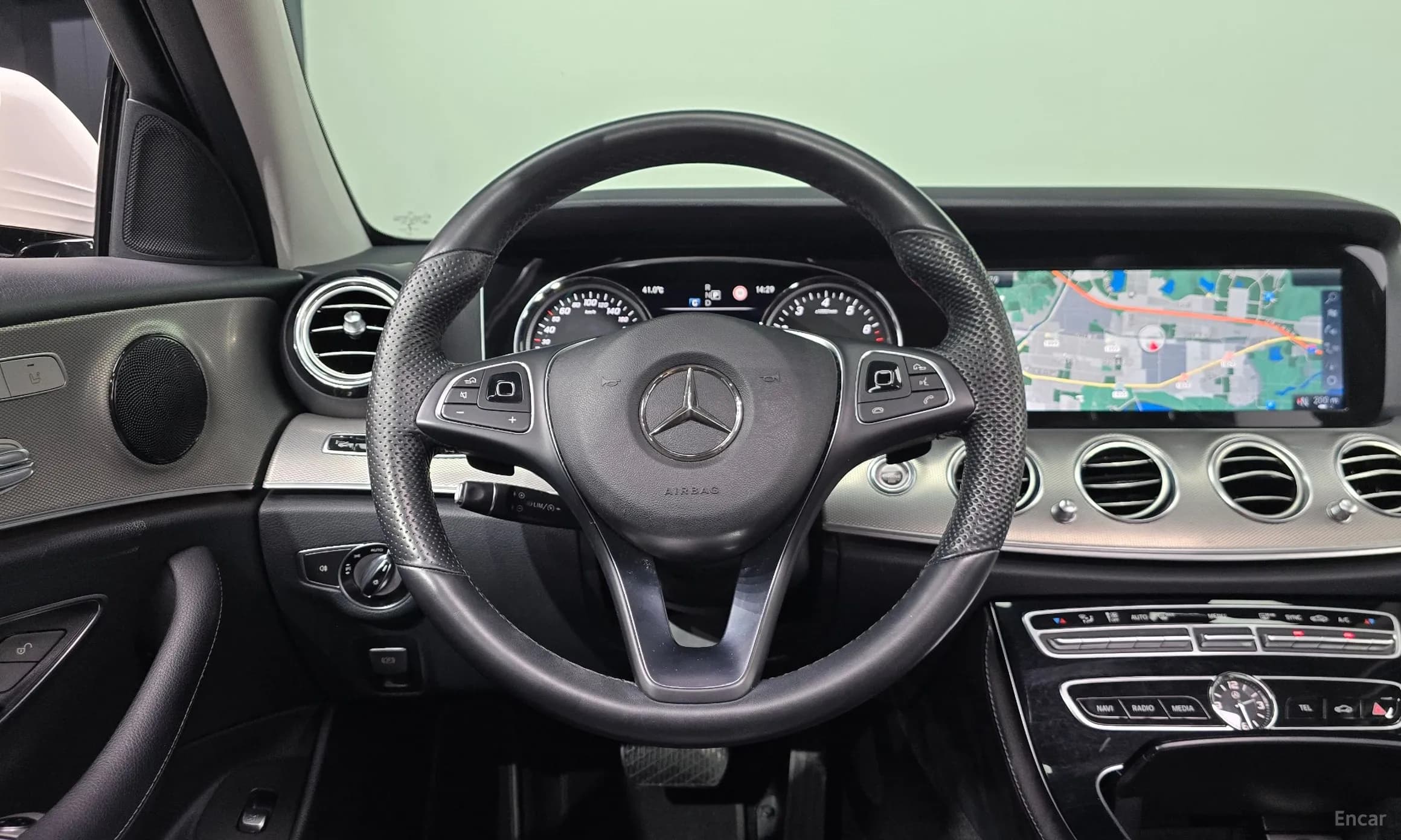 E-Class W213