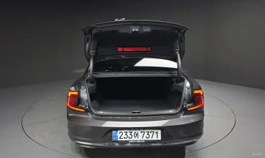 S90