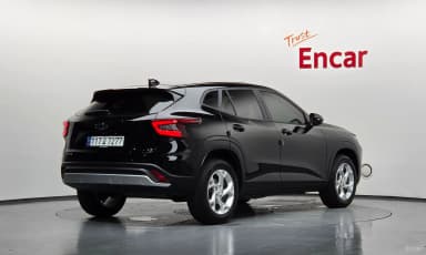 Trax Crossover