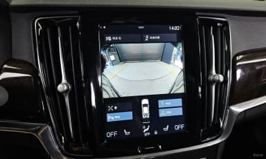 S90