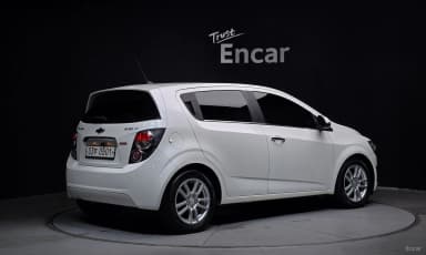 Aveo Hatchback