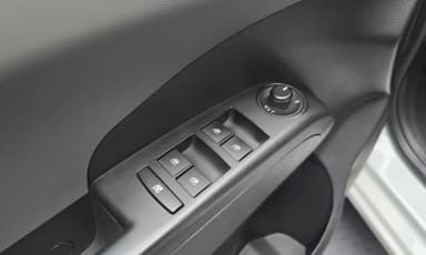 Aveo Hatchback