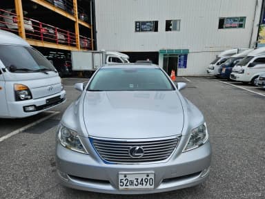 LS460