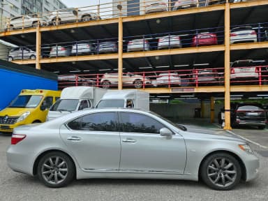 LS460