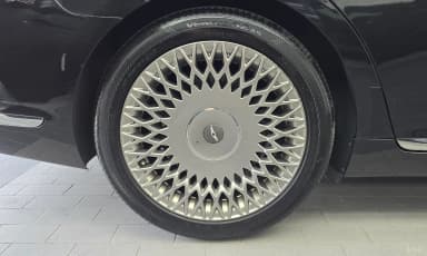 G90