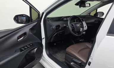 Prius 4th Generation
