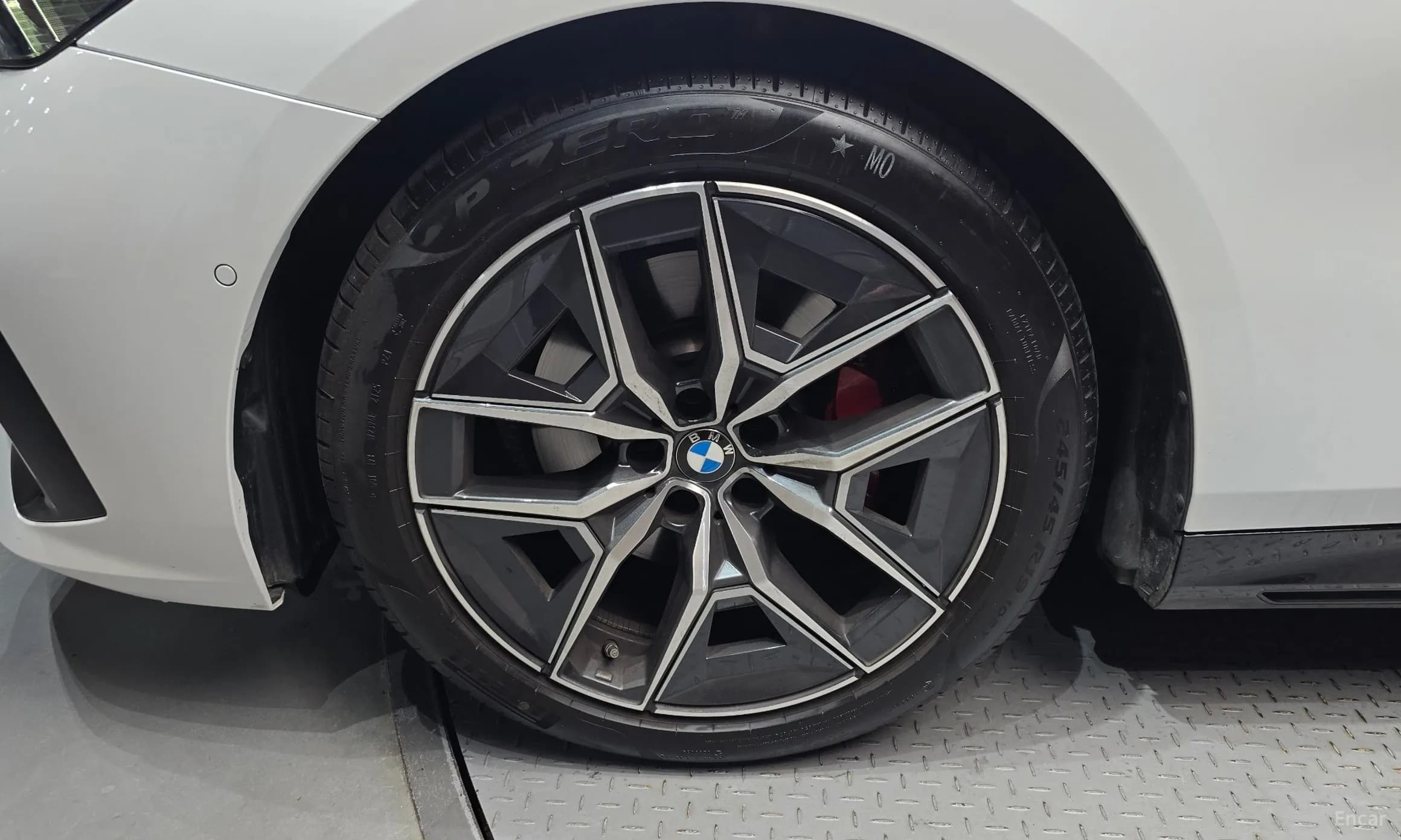 5 Series (G60)