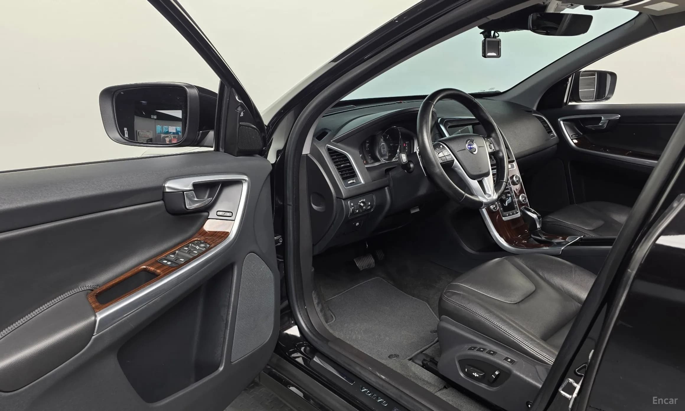XC60