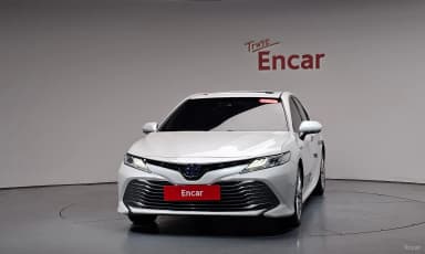 Camry (XV70)