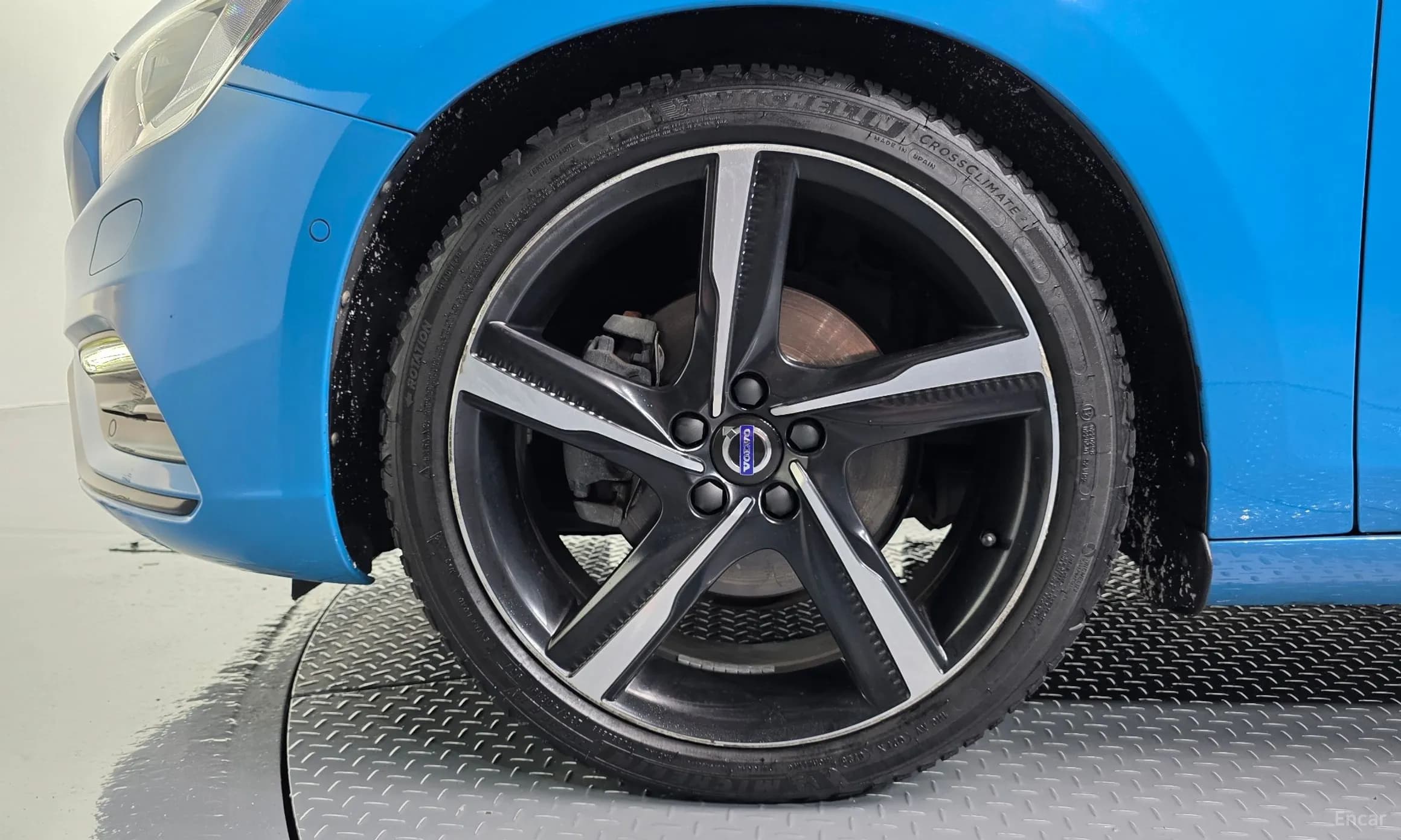 S60