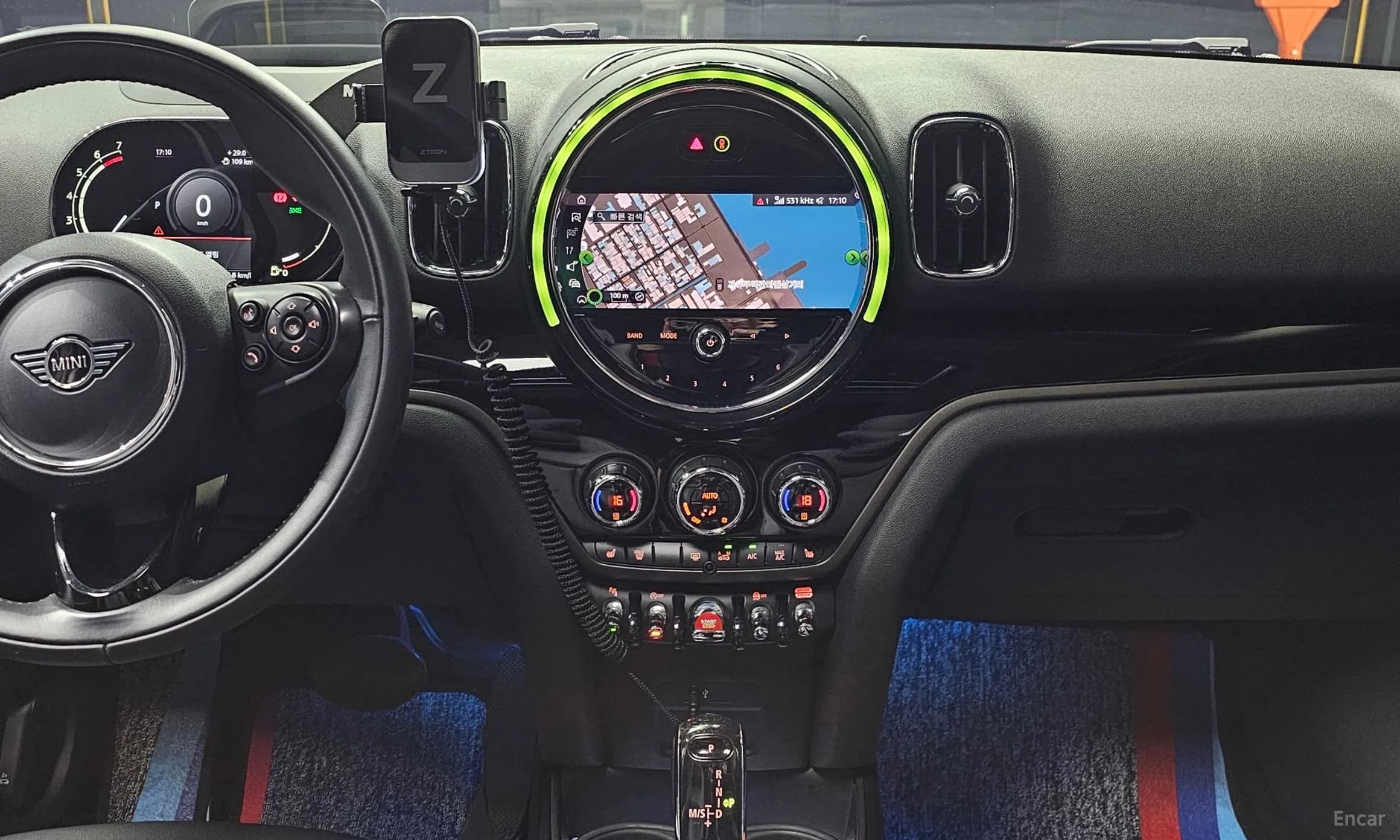 Cooper Countryman