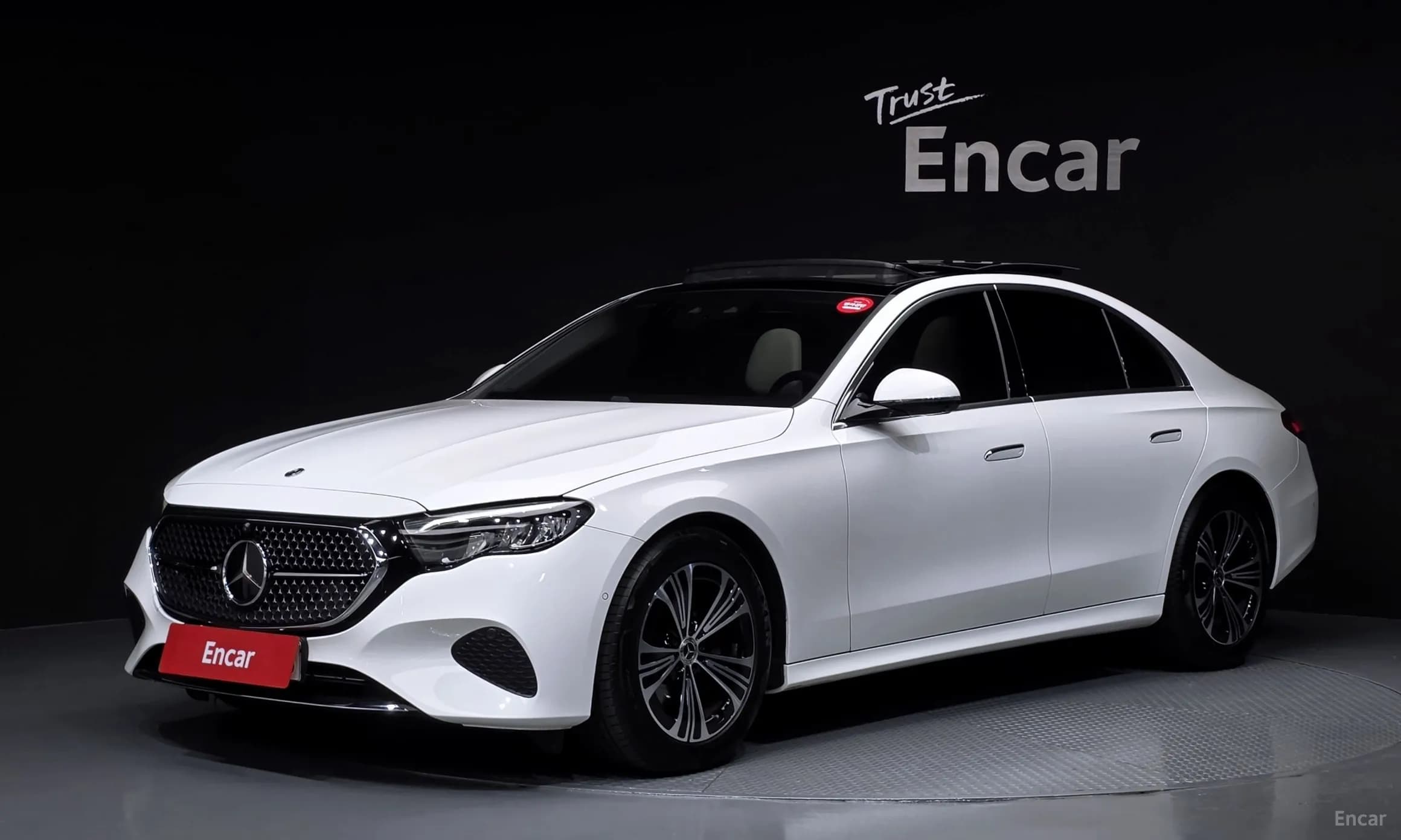 E-Class W214