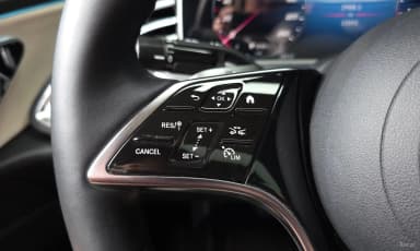 E-Class W214