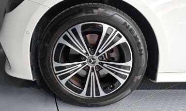 E-Class W214