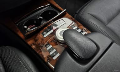 S-Class W221