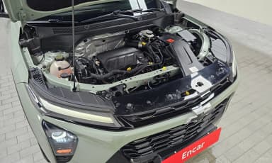 Trax Crossover