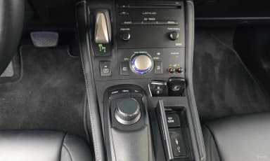 CT200h