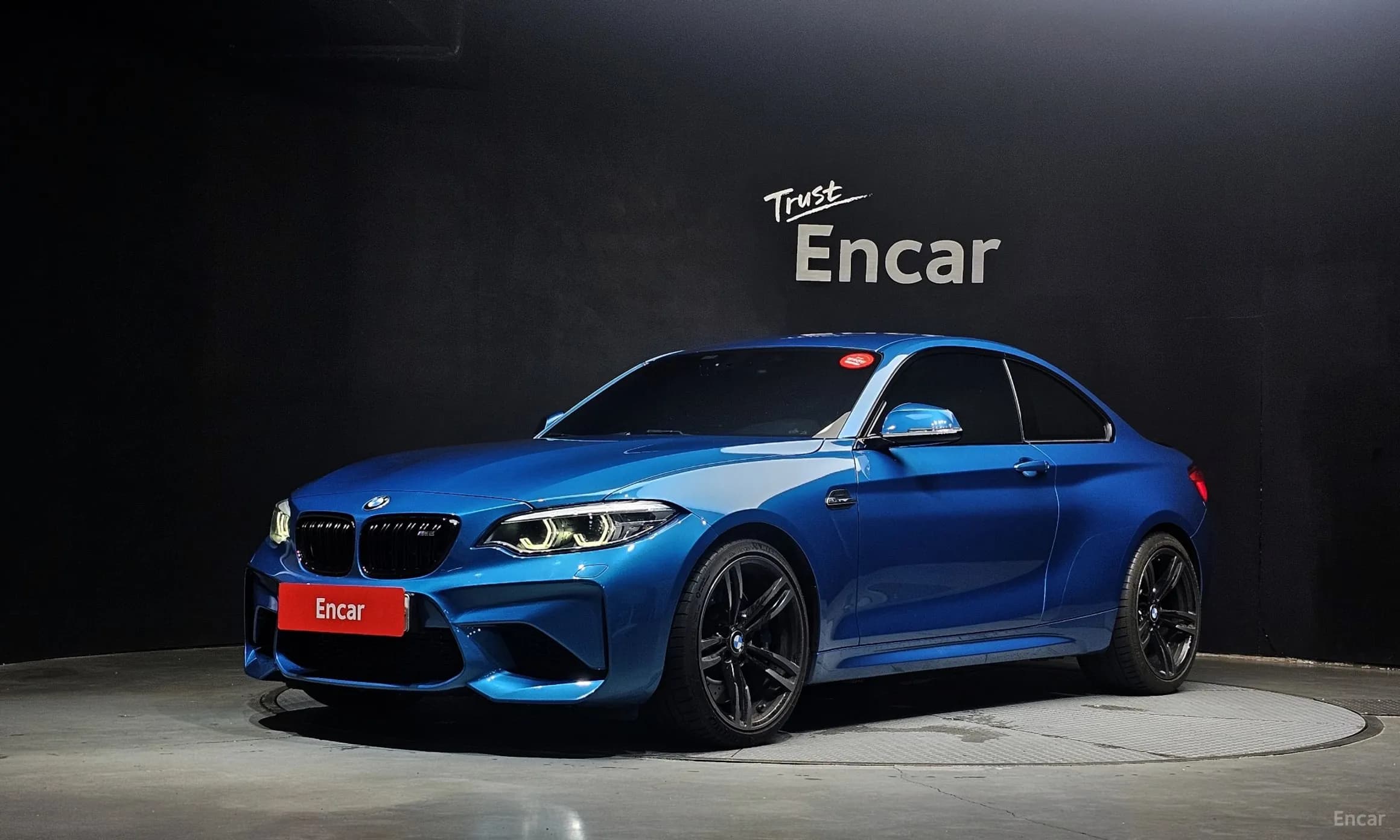 M2 (F87)
