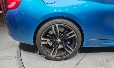 M2 (F87)
