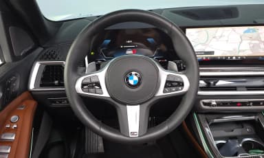 X7 (G07)