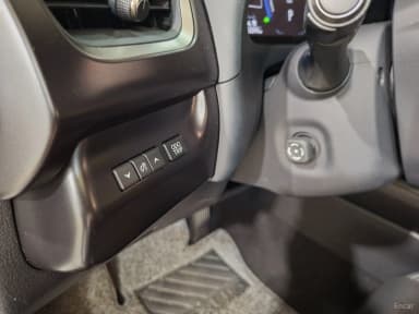 UX300h