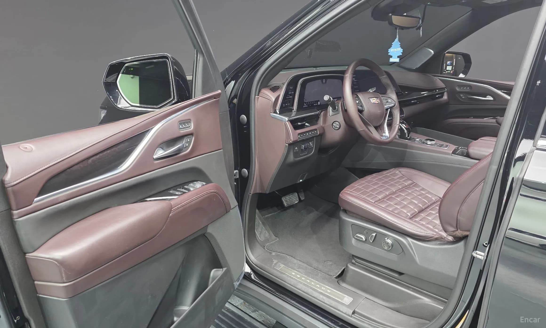 Escalade 5th Generation