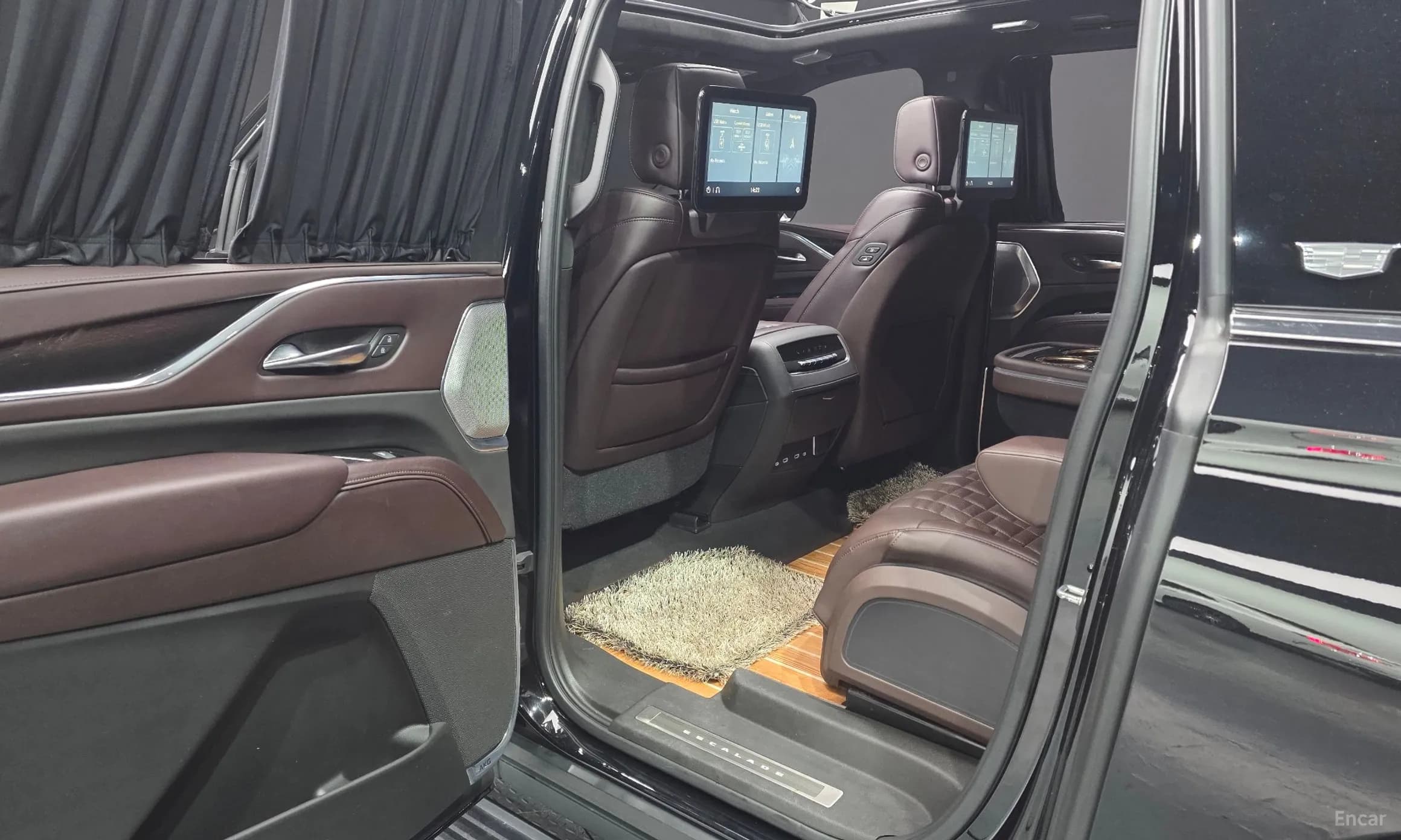 Escalade 5th Generation