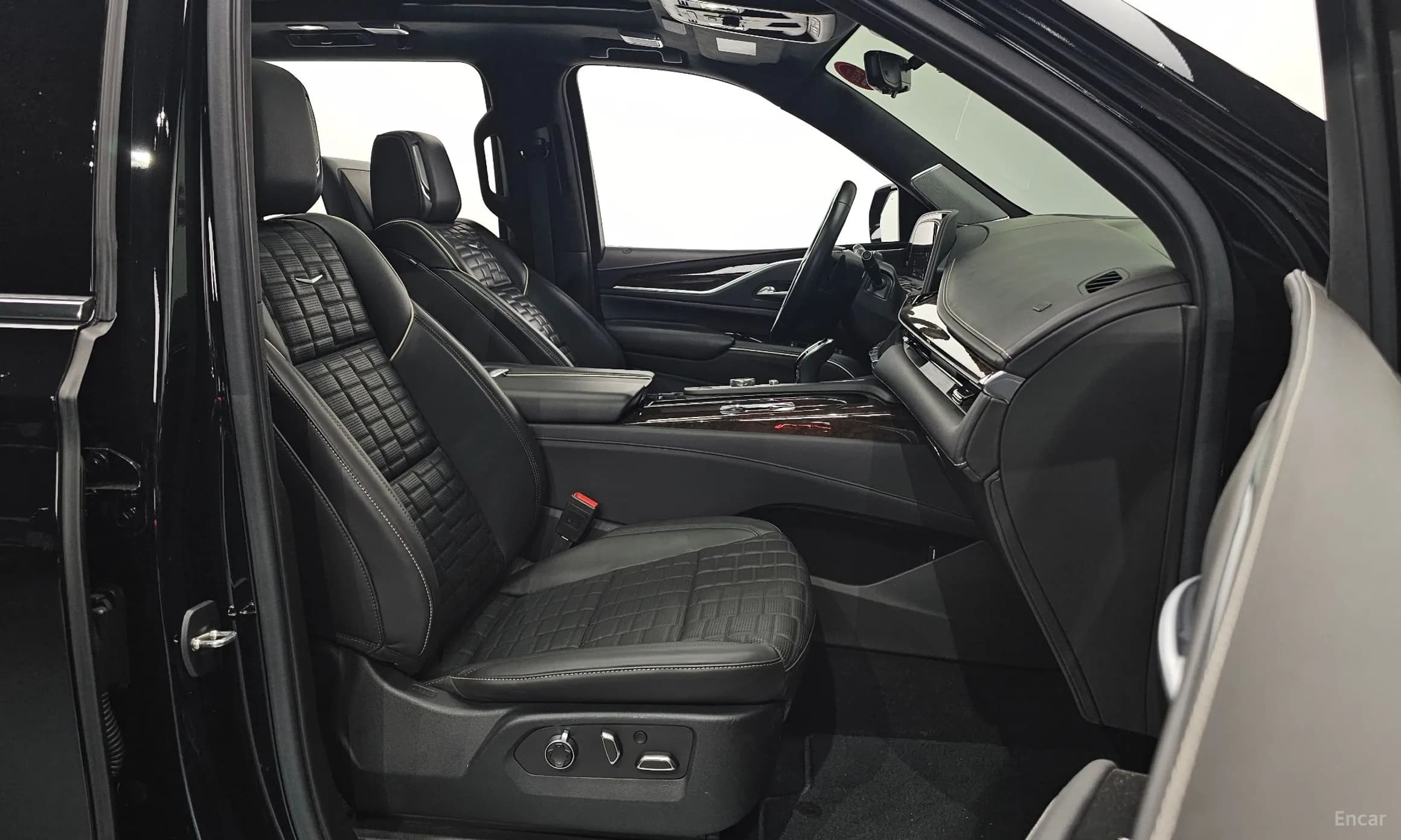 Escalade 5th Generation