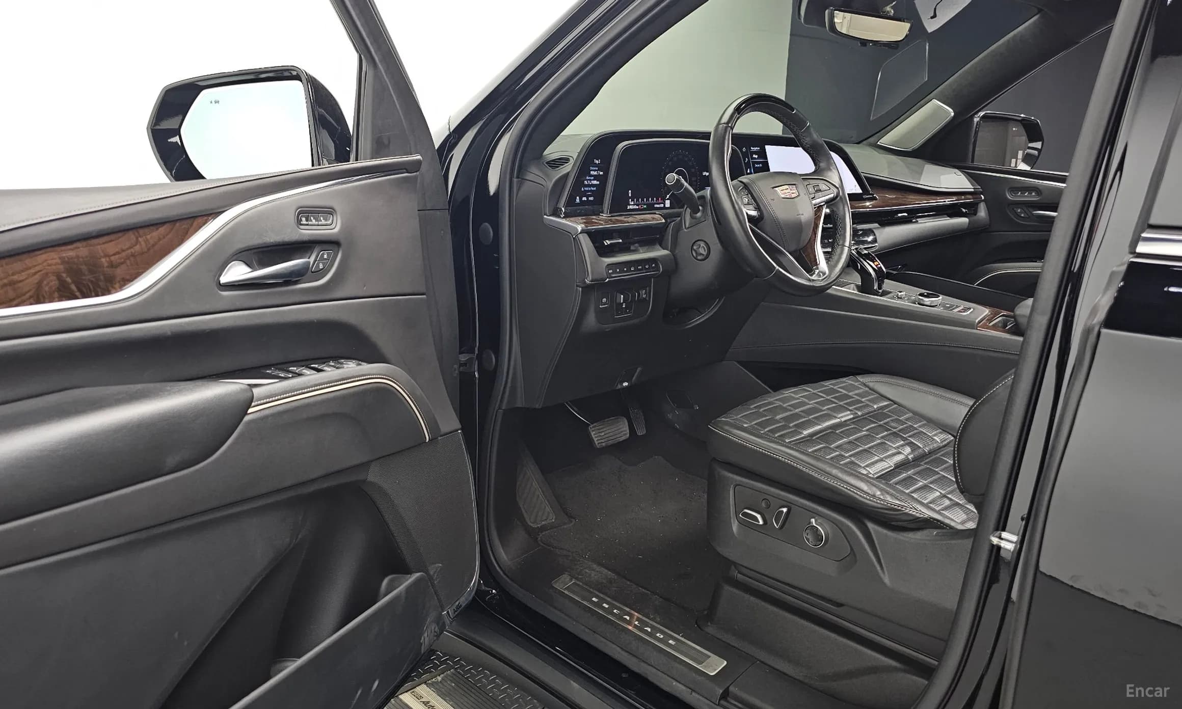 Escalade 5th Generation