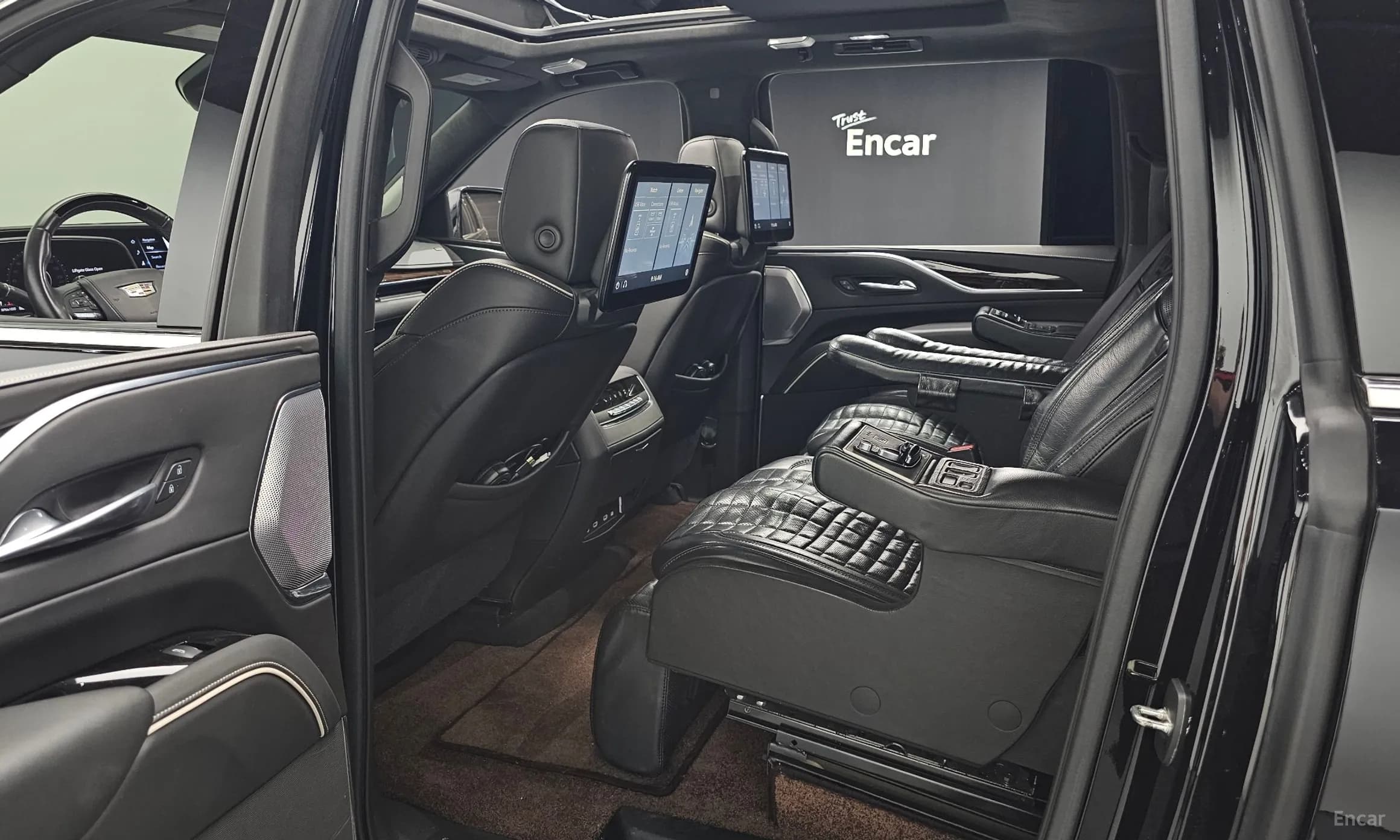 Escalade 5th Generation