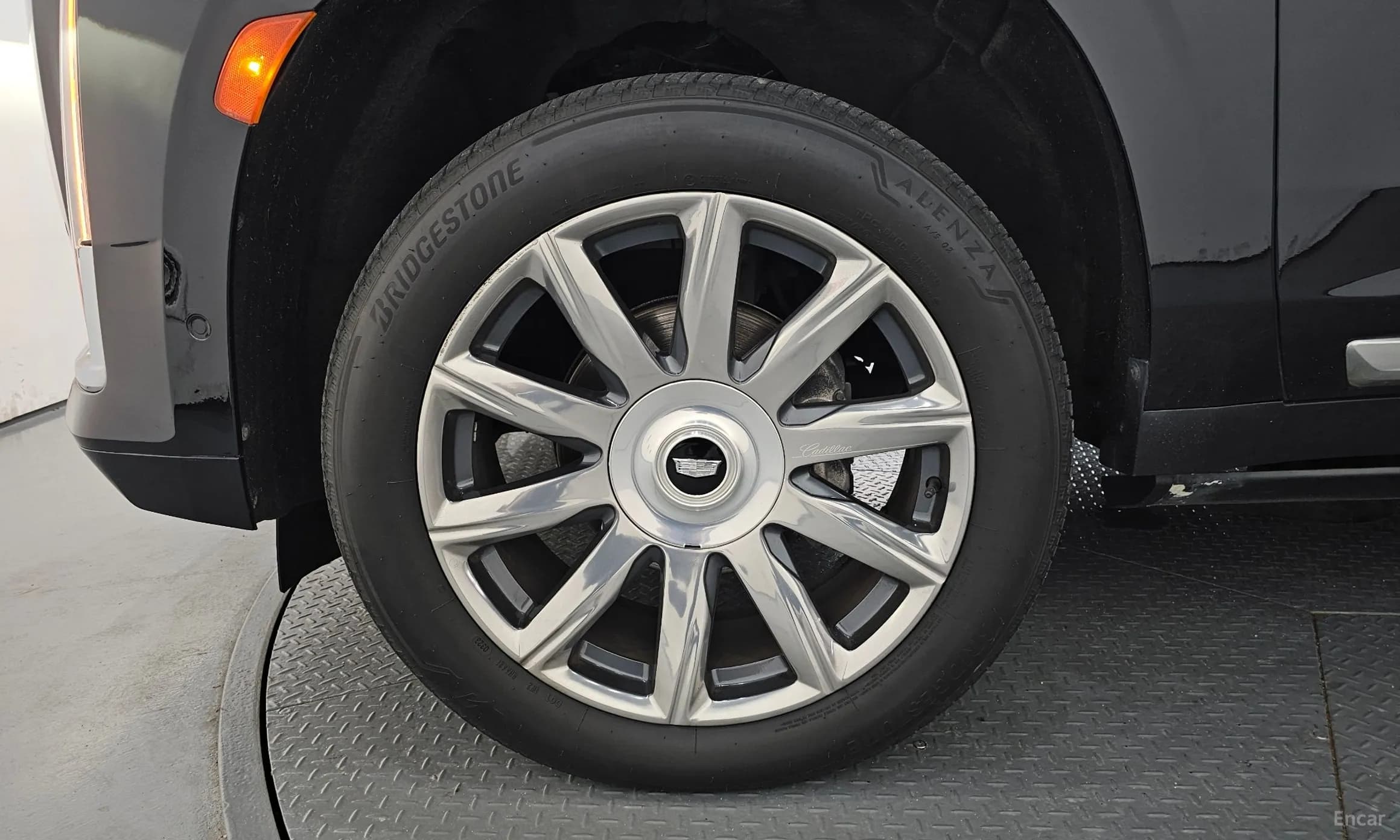 Escalade 5th Generation