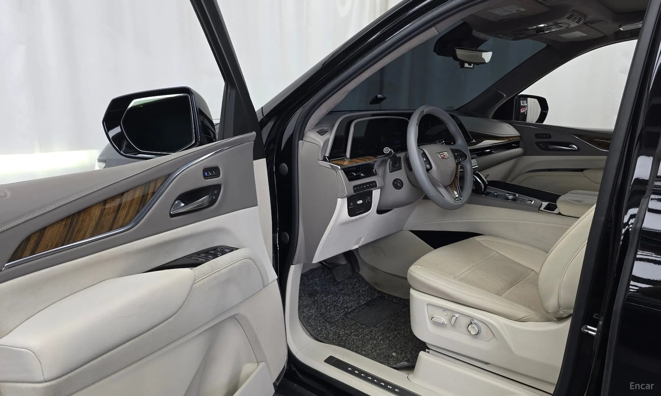 Escalade 5th Generation
