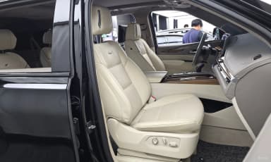 Escalade 5th Generation