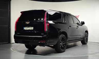 Escalade 5th Generation