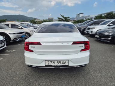 S90