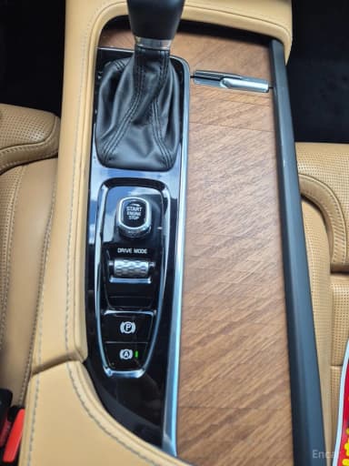 S90