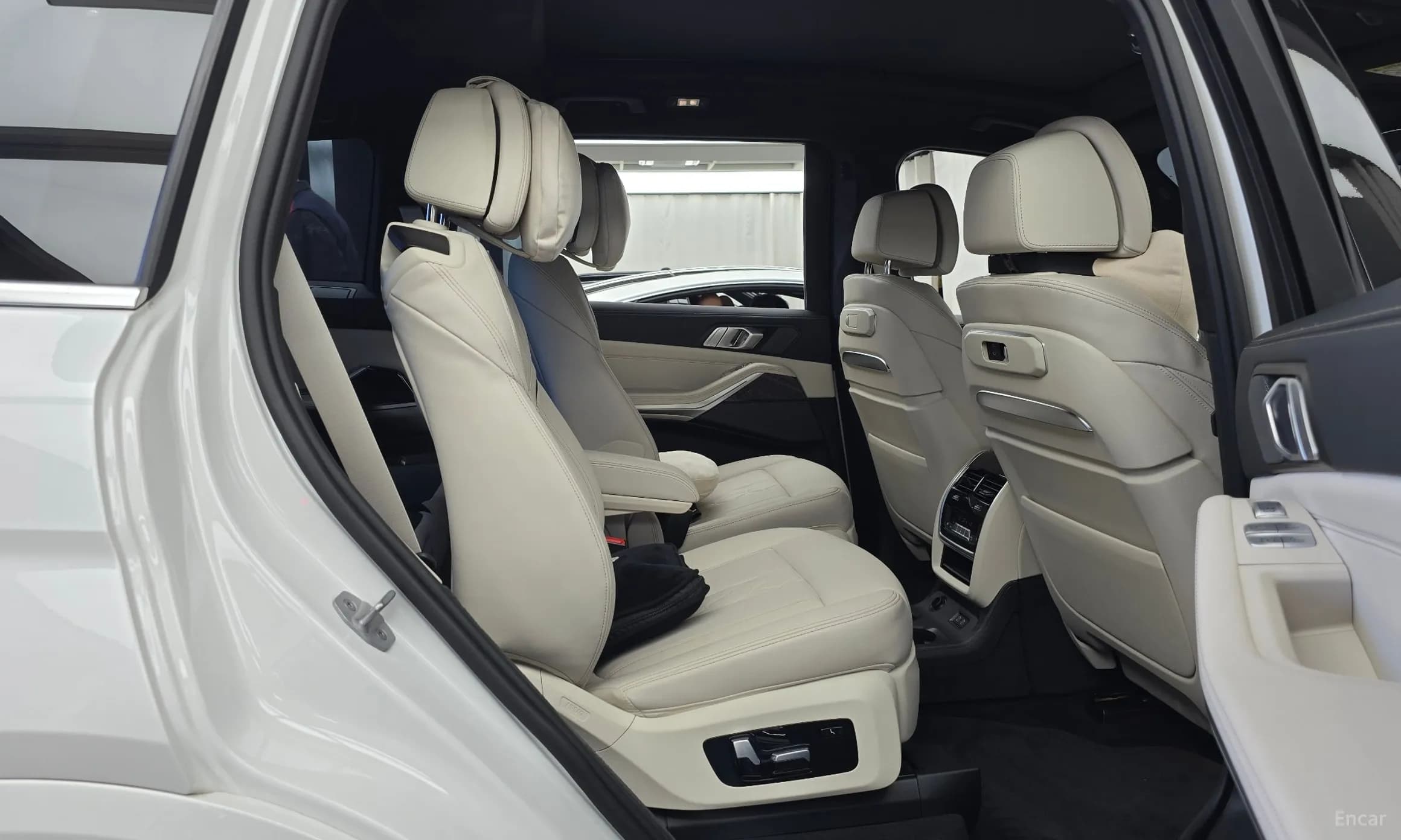 X7 (G07)