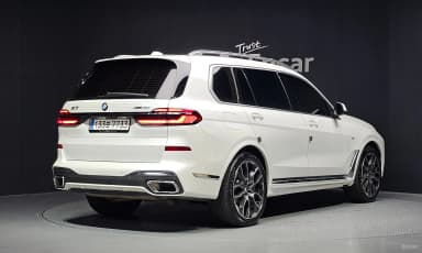 X7 (G07)